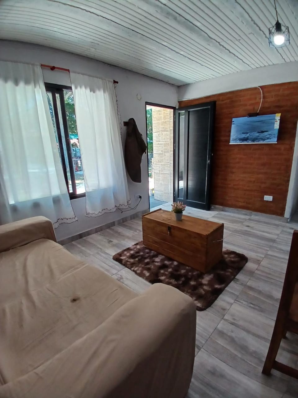 CASA CHALET con PARQUE House in San Bernardo del Tuyú
