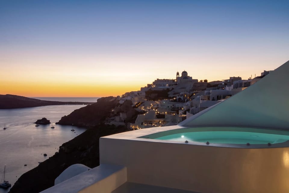 Apanema Cavehouses by Otium Villas House in Oia