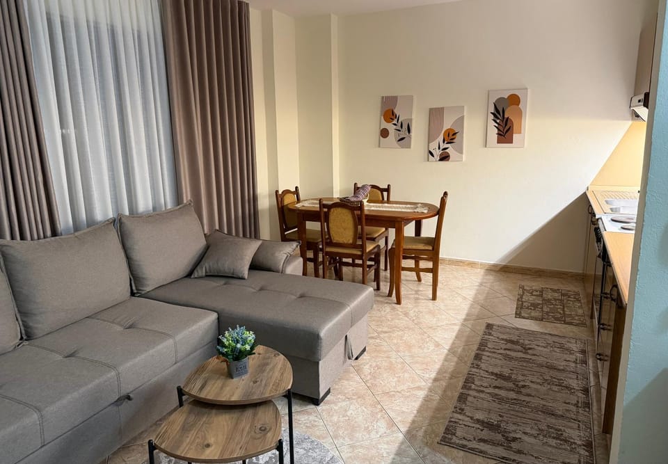 Tirana Home2 Apartment in Tirana