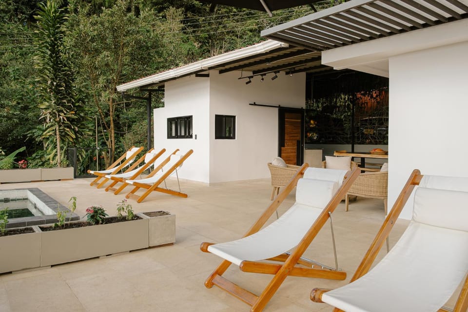 Balcony/Terrace, Swimming pool