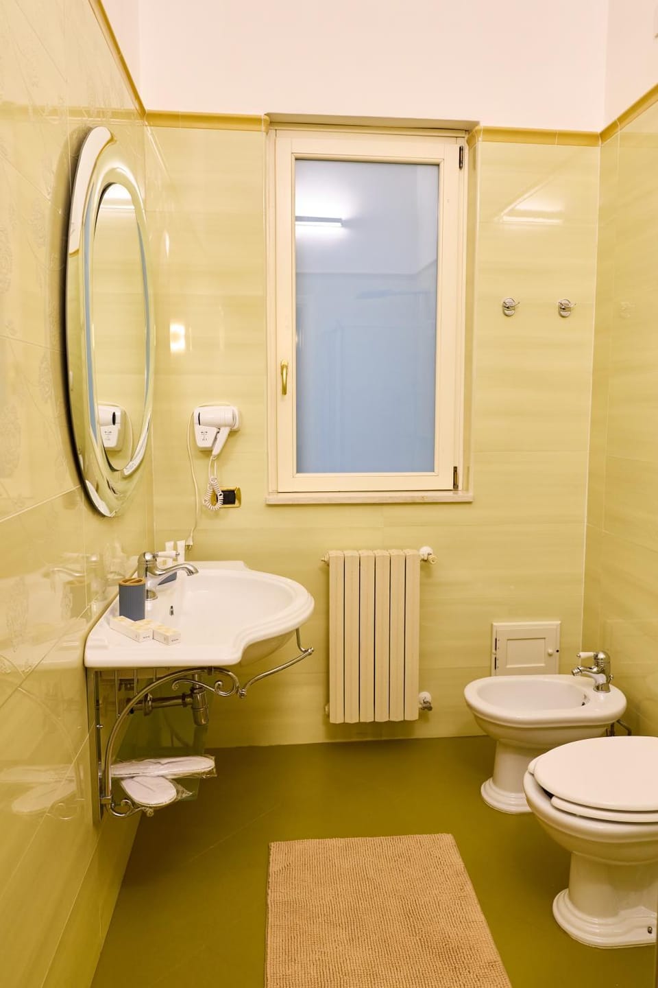 Toilet, Bathroom, bidet