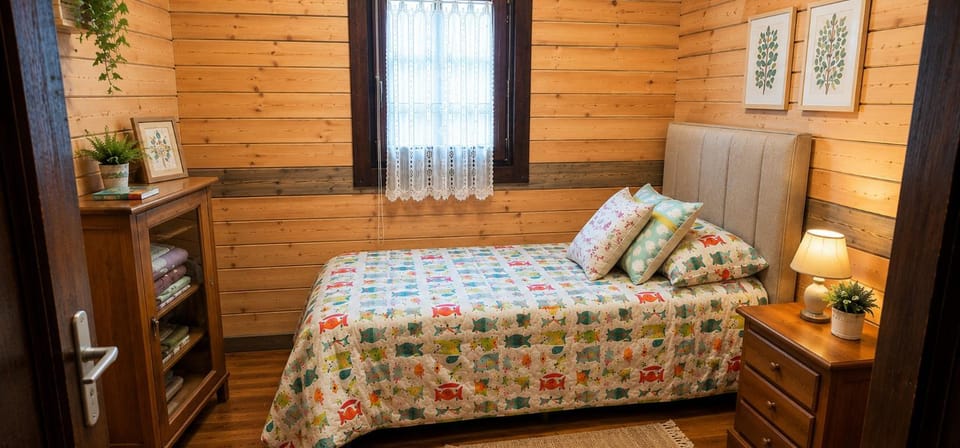 Bed, Photo of the whole room, Bedroom