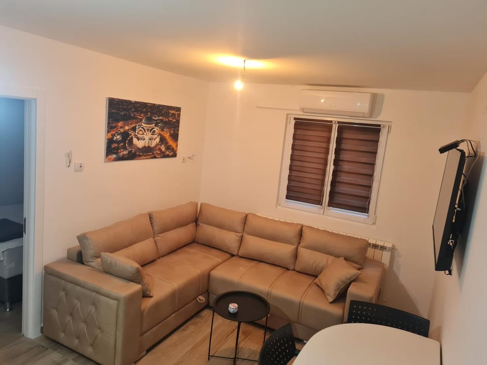 Marash 3 Apartment in Belgrade