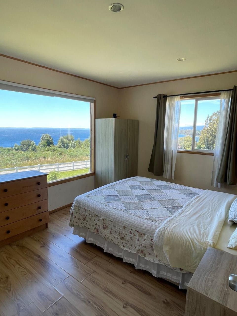 Natural landscape, Bedroom