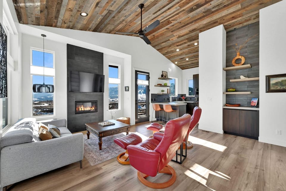 Eden Cabin Views of Ogden Valley Ski & Golf Cabin in Utah