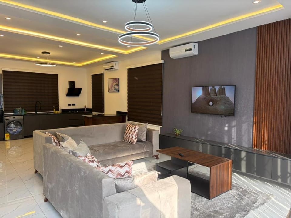 ChrisBob villa Apartment in Accra