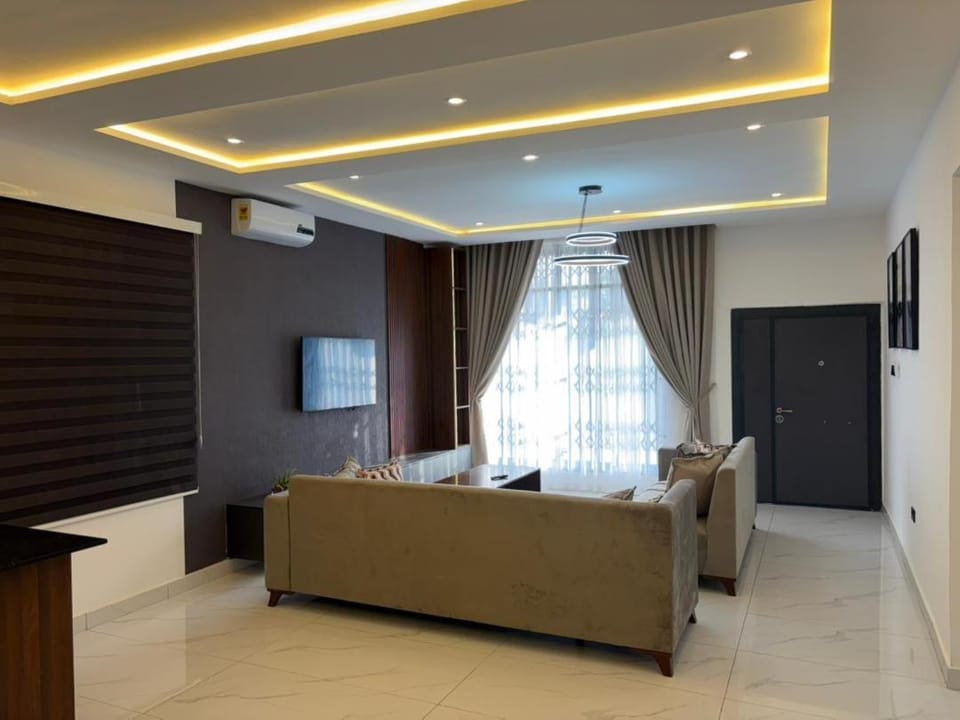 ChrisBob villa Apartment in Accra