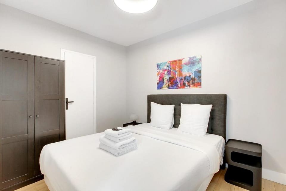 Modern and air-conditioned apartment in the heart of Le Marais Apartment in Paris