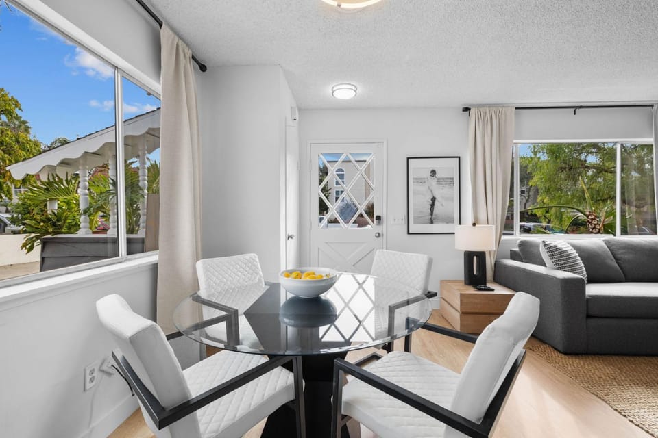 Ocean Paradise | Patio, Parking, BBQ, Location! House in La Jolla