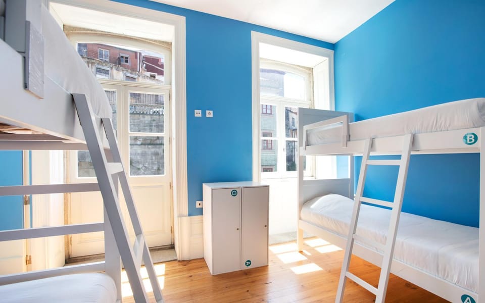 Photo of the whole room, bunk bed