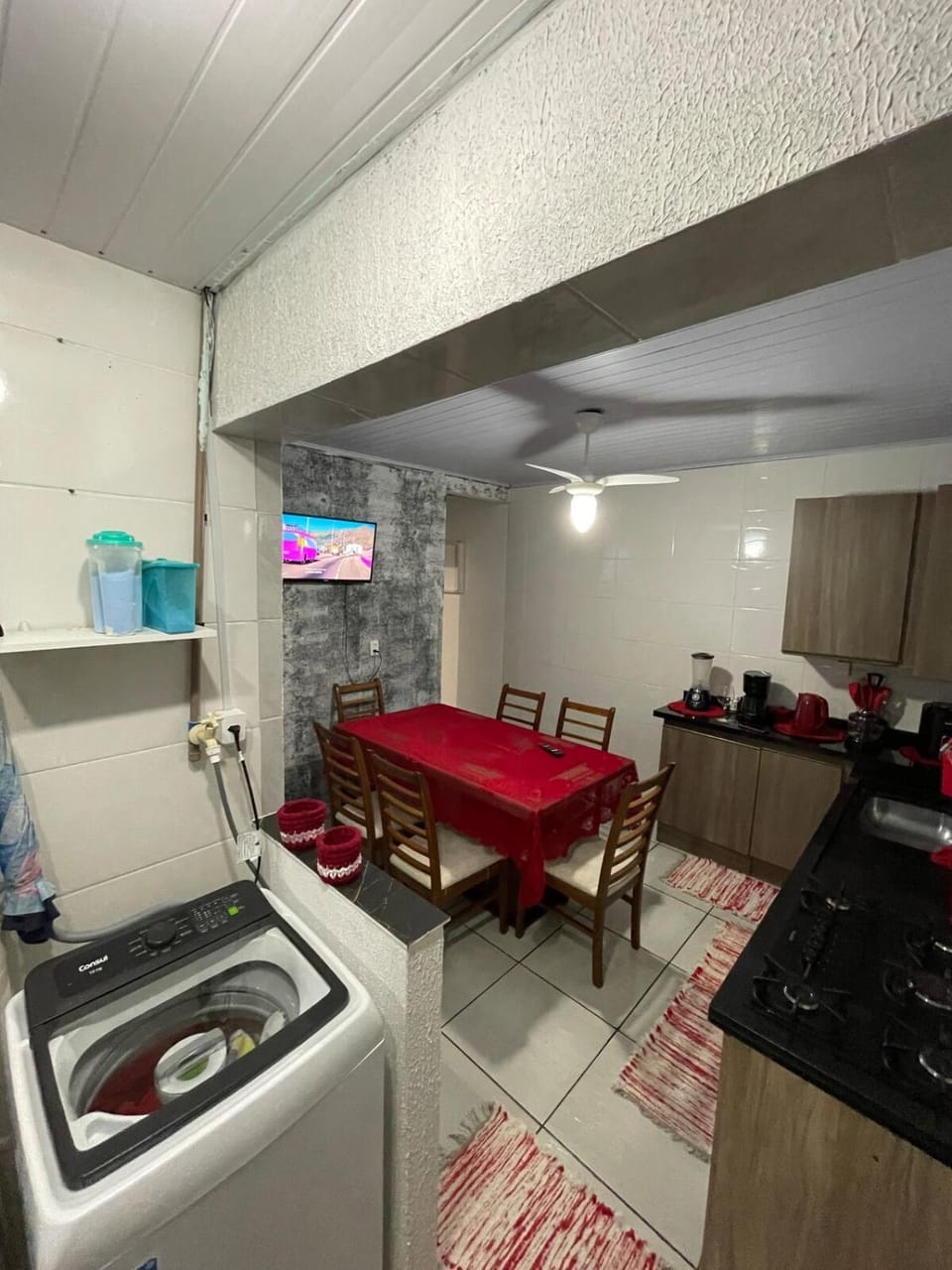 Communal lounge/ TV room, Living room, Communal kitchen, laundry