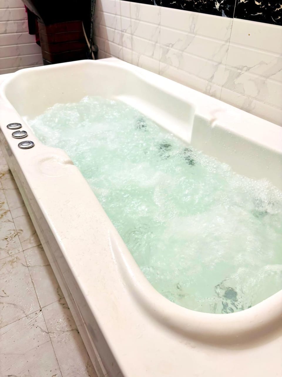 Hot Tub, Bathroom, Bath