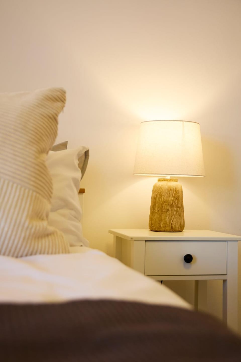 Bed, Bedroom, furniture, wardrobe