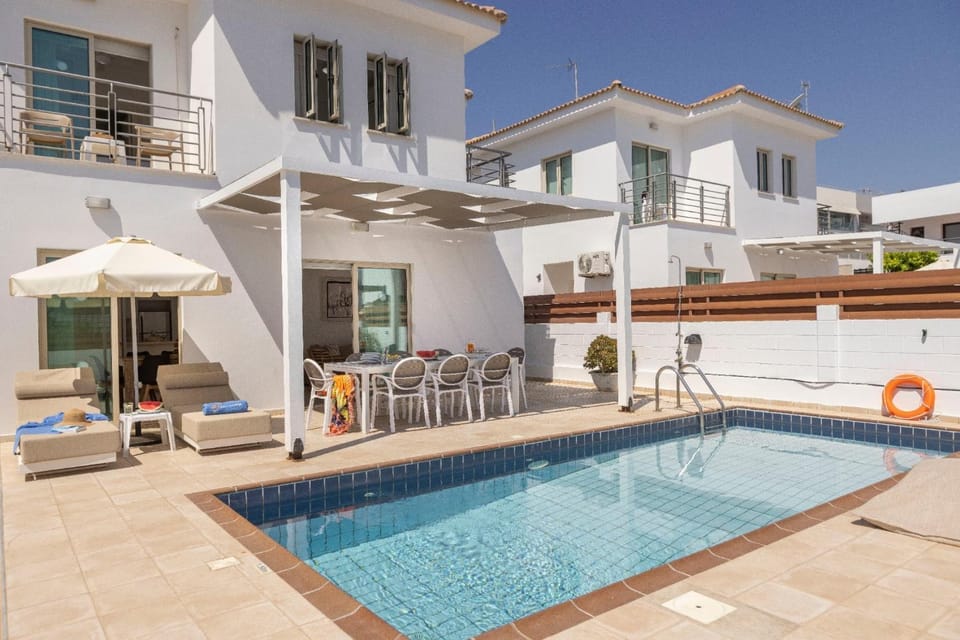 Fig Tree Beach Villa Two Villa in Protaras
