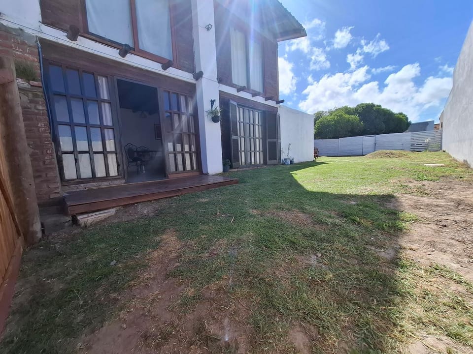 Casa en Faro Norte a 2 cuadras de la playa House in Mar del Plata
