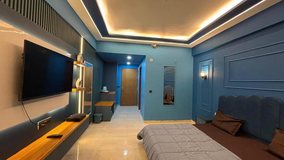 Celestia Grand Bed and Breakfast in Lucknow