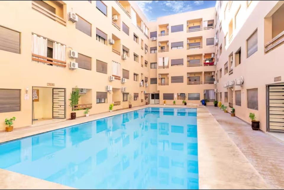 Elegant apartment Hivernage pool near Jemaa el-Fna Apartment in Marrakesh