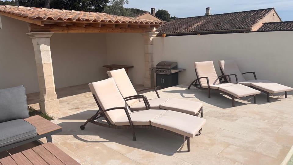 Maison neuve haut de gamme avec piscine et vue magnifique Villa in Provence-Alpes-Côte d'Azur