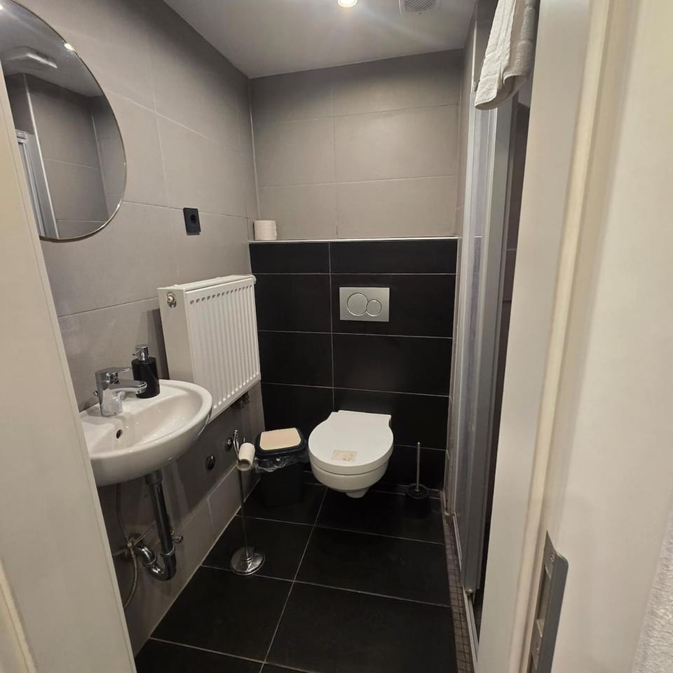 Room 3 - shared house Apartment in Rhineland-Palatinate