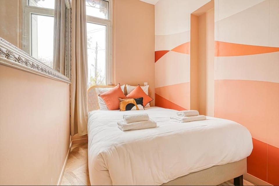 Comfortable 3 rooms with air conditioning Apartment in Levallois-Perret
