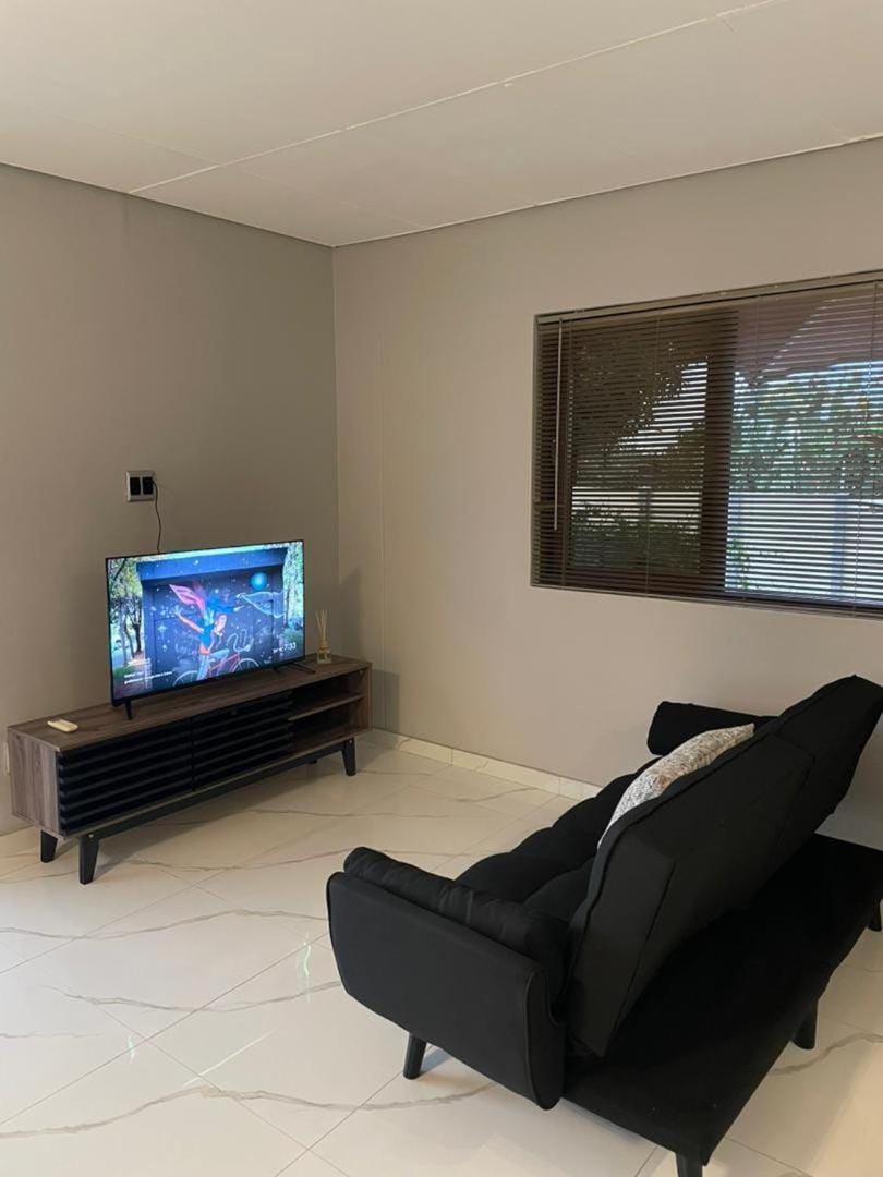 Pine Self-Catering Unit Apartment in Windhoek
