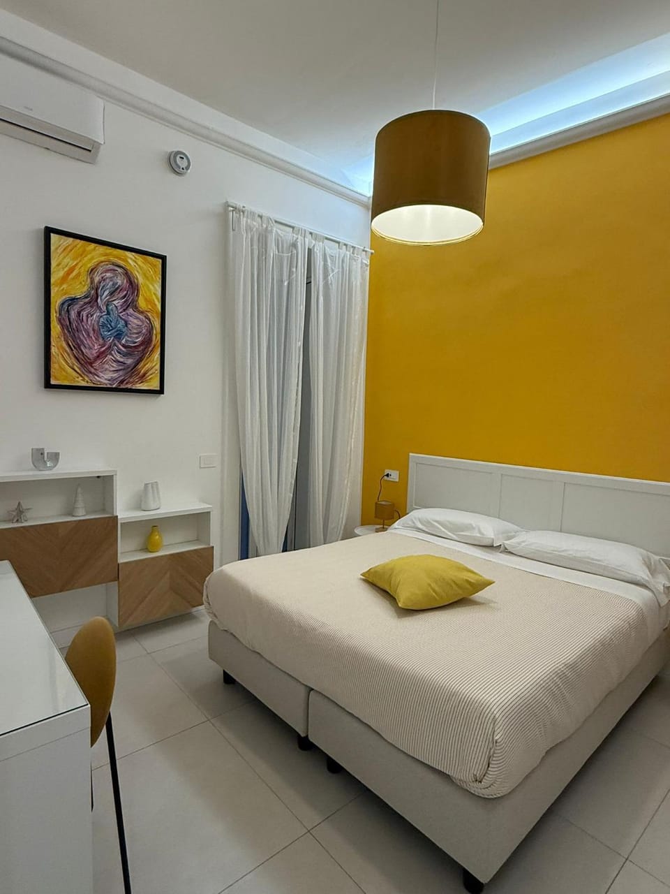 Napoli Antica A Pignatelli Bed and Breakfast in Naples