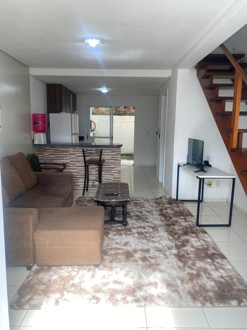 Sobrado com 2 suítes e piscina - Village Malli House in Camboriú