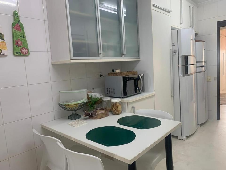 Apto maravilhoso com vista para o mar em condomínio lazer completo Apartment in State of São Paulo