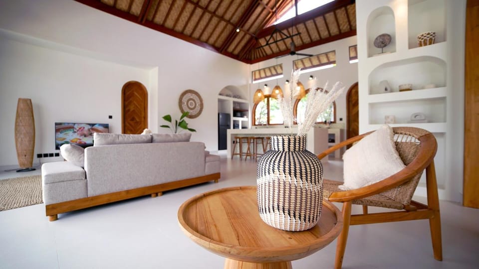 Villa Nagaïa - Private Pool, Rooftop & Agung Views House in Abang