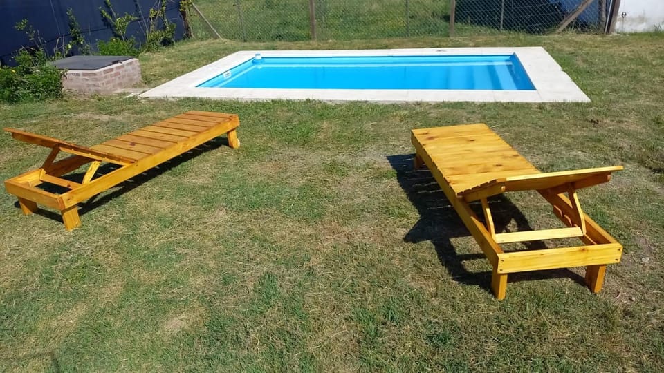 Cabaña totalmente equipada para 4 o 5 pers con piscina privada House in Buenos Aires Province