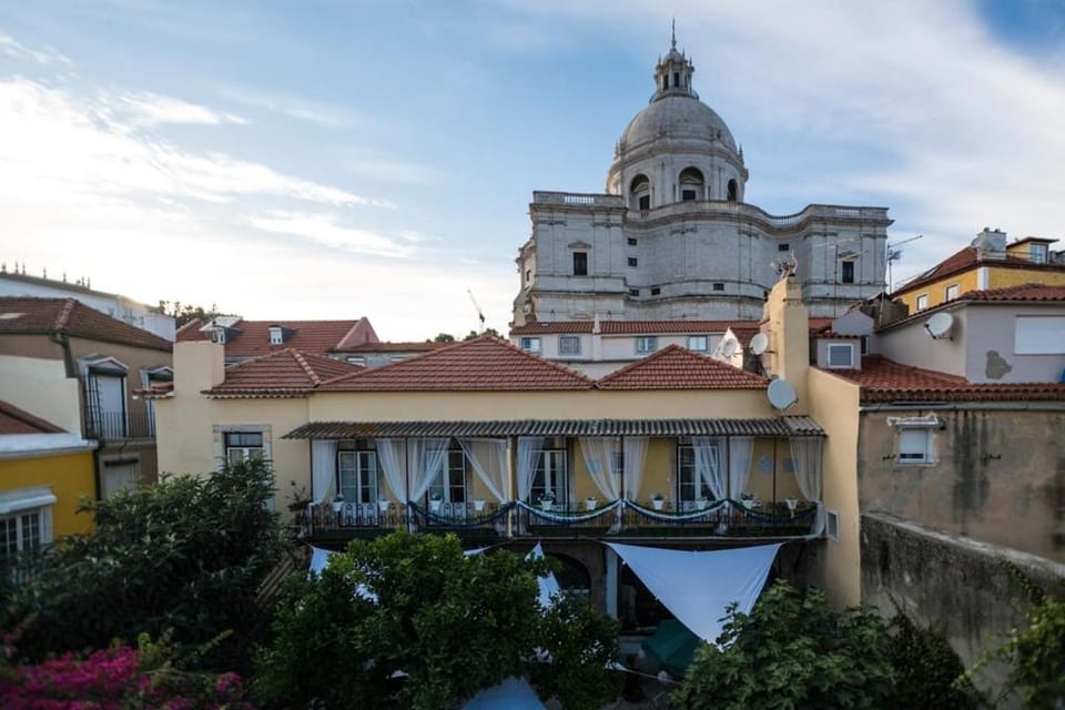 Duplex with terrace in Alfama, Central Lisbon Apartment in Lisbon