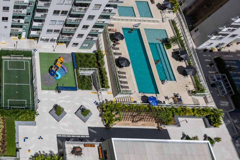Pool view, Swimming pool
