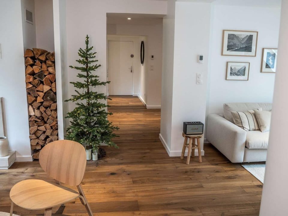 Fabuleux duplex rénové 120m² au cœur de Cauterets, 4 chambres, 2 salles d'eau - FR-1-401-318 Apartment in Cauterets