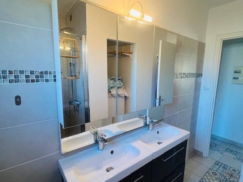F3 moderne à Amélie-les-Bains avec parking et wifi - FR-1-703-221 Apartment in Alt Empordà