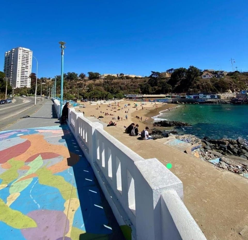 Playa Las Torpederas Apartment in Valparaiso