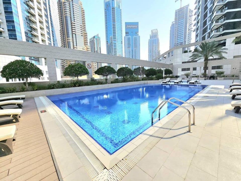 Swimming pool, sunbed
