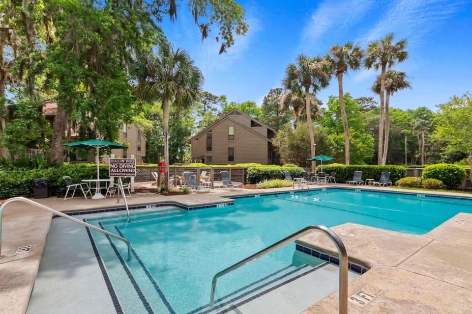 Patio, Spring, Day, Balcony/Terrace, Pool view, Swimming pool, sunbed