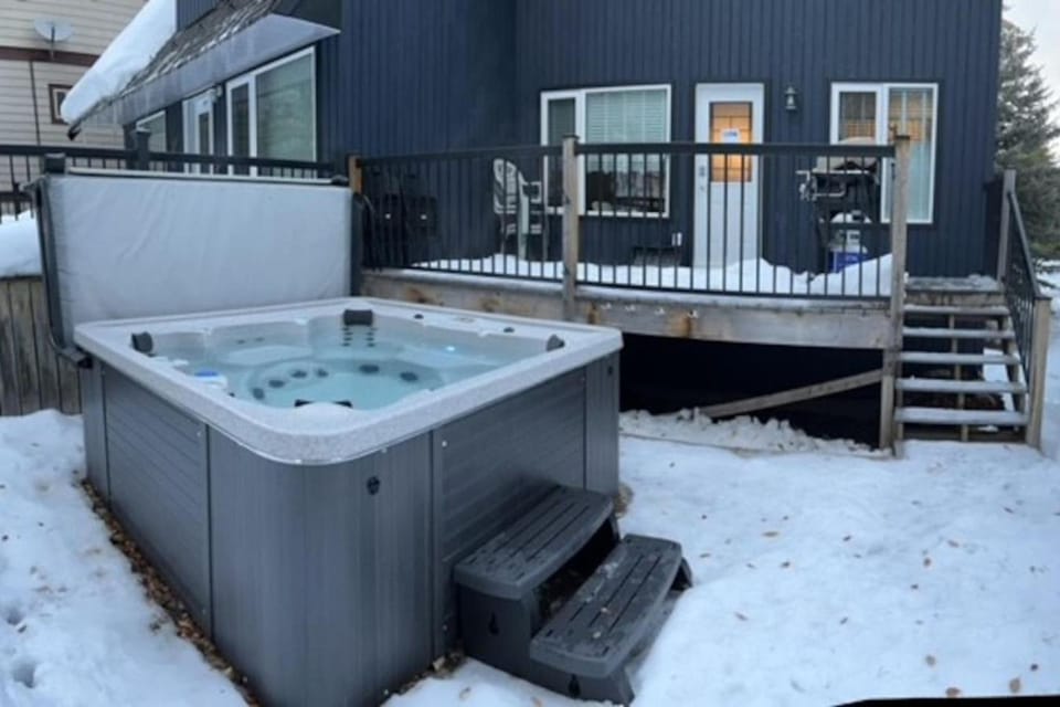 Hot Tub
