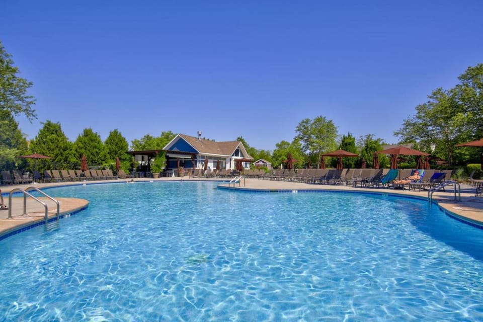 Upscale Bayside Home 4 Bedroom Sleeps 14 House in Sussex County