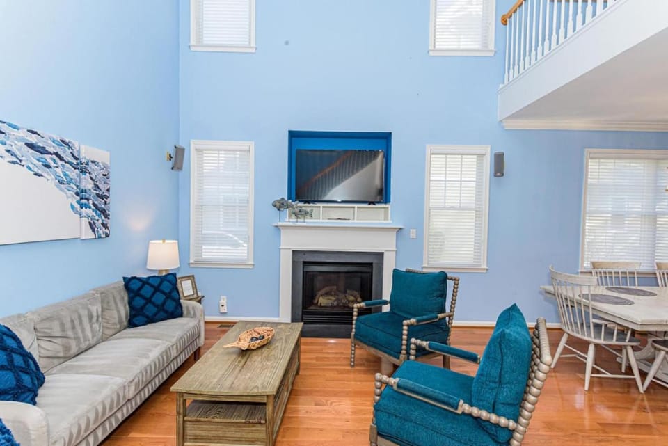 Upscale Bayside Home 4 Bedroom Sleeps 14 House in Sussex County