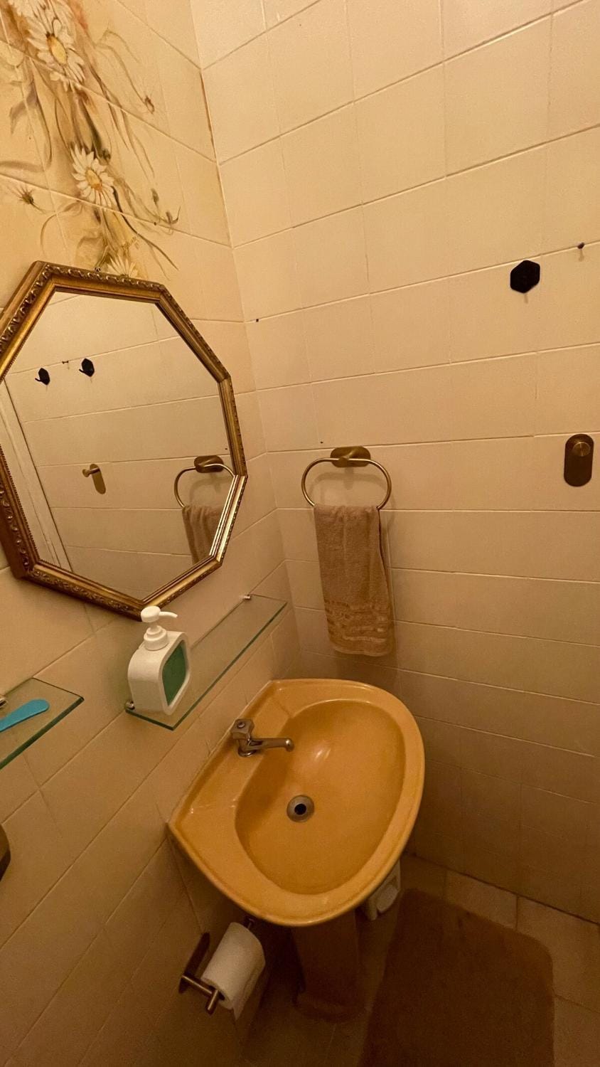 Suíte Chalé Venezi em localização privilegiada de SP Vacation rental in Sao Paulo City