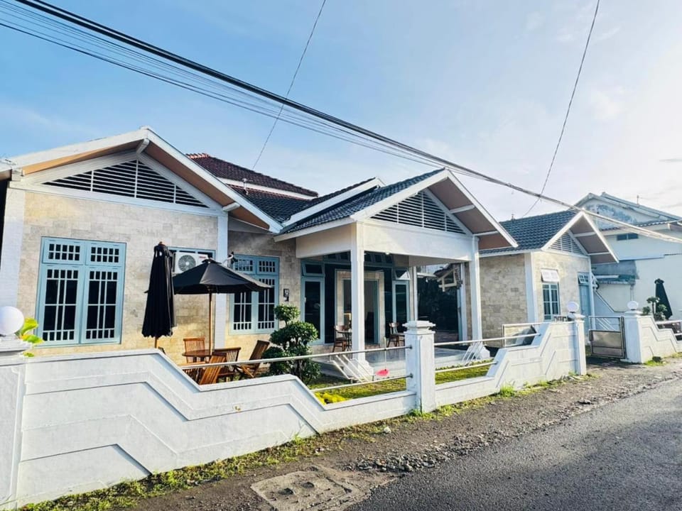 Kalandra Living Bed and Breakfast in Yogyakarta