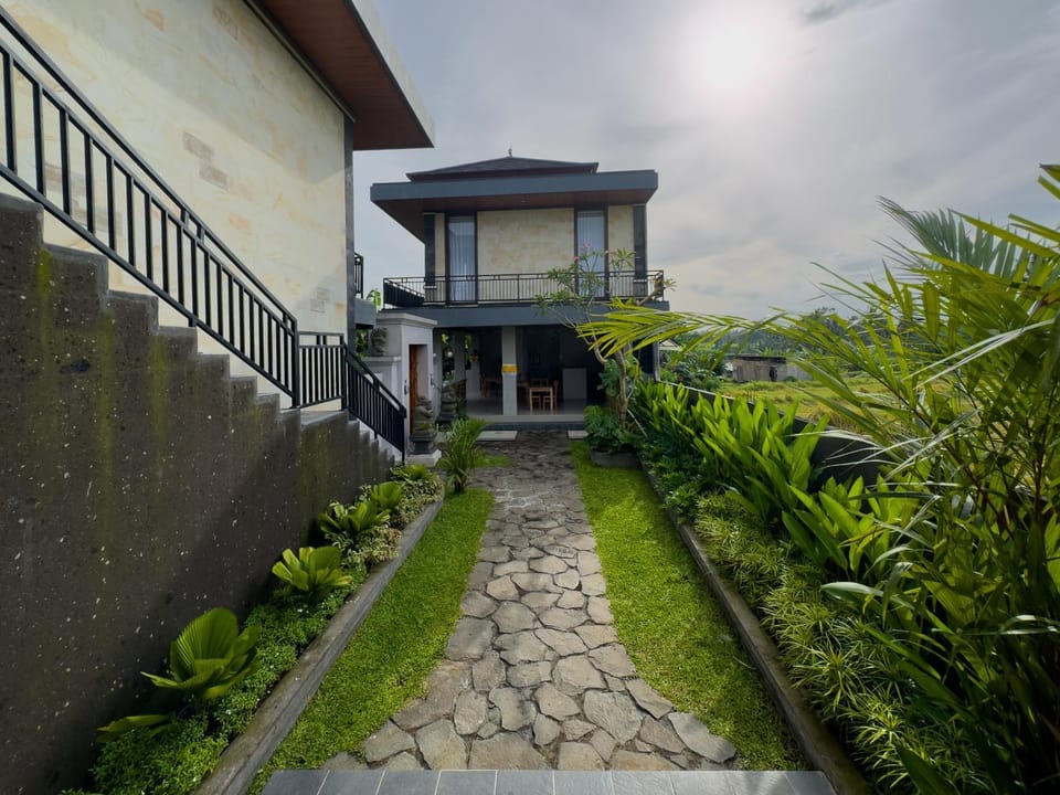 Property building, Garden
