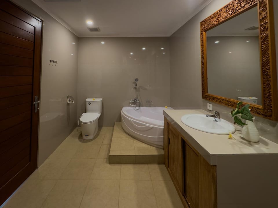 Shower, Bath, towels