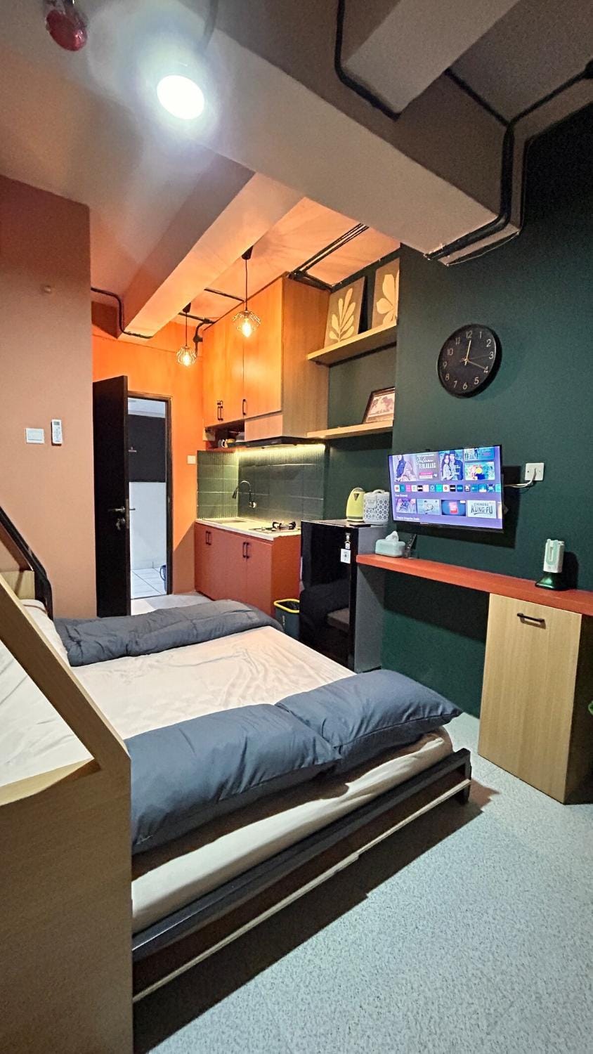 Cheap 3Bed Grand Asia Afrika Apartment Apartment in Bandung