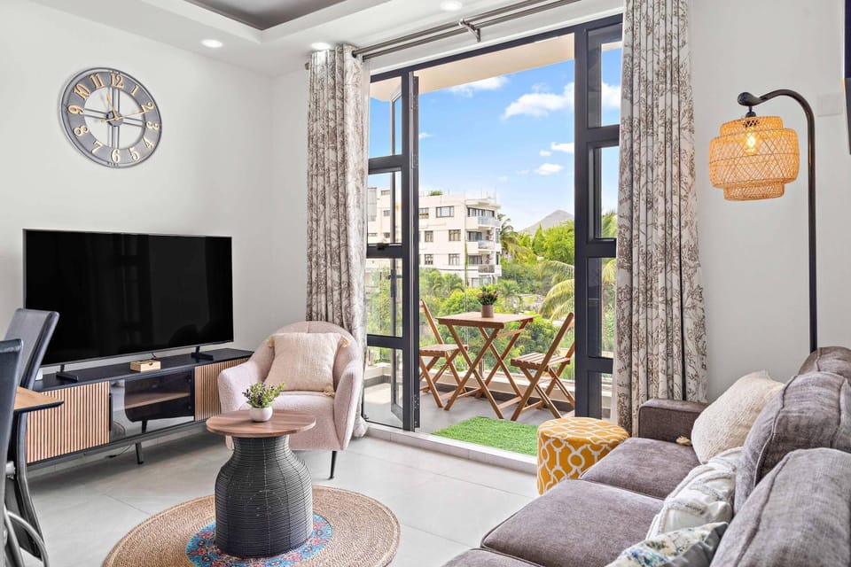 TV and multimedia, Balcony/Terrace, Living room