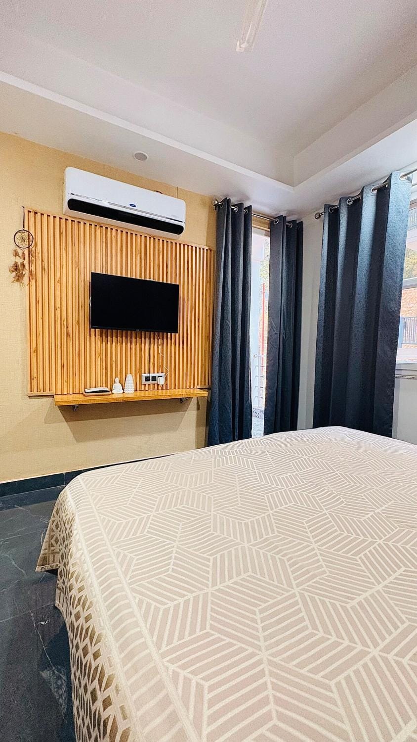 Shanti home Apartment in Uttarakhand