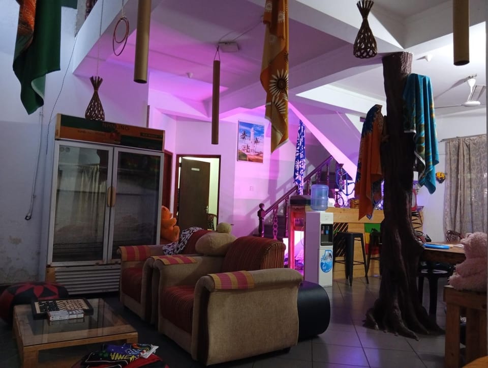 Samee Villa & Hostel Airport Hotel in Negombo