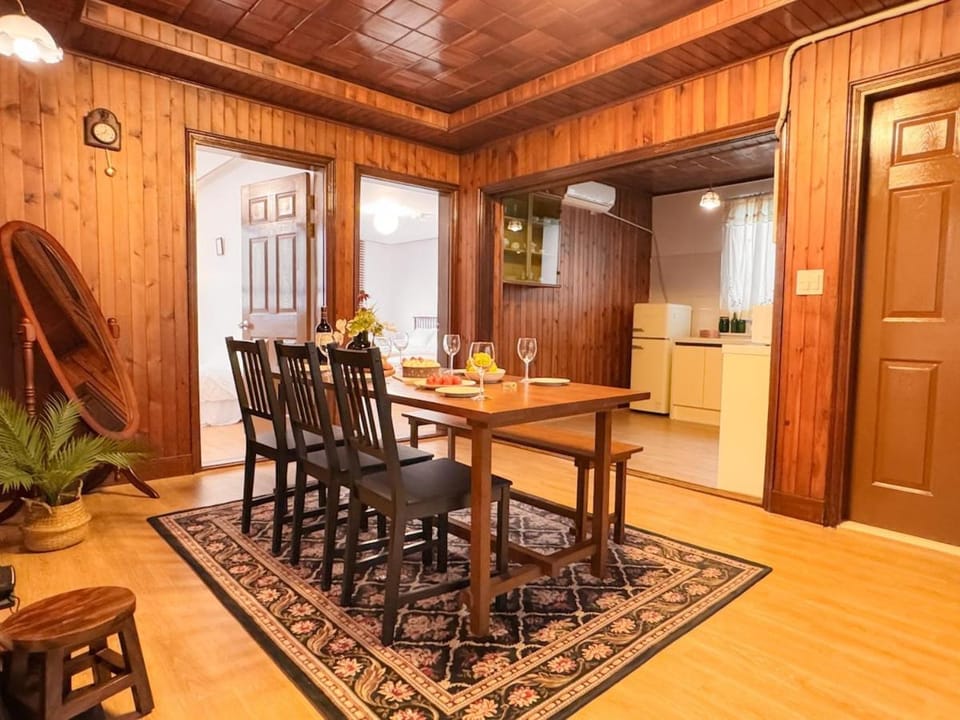 Seongsu Station Spacious 3BR House with 4 Beds Apartment in Seoul