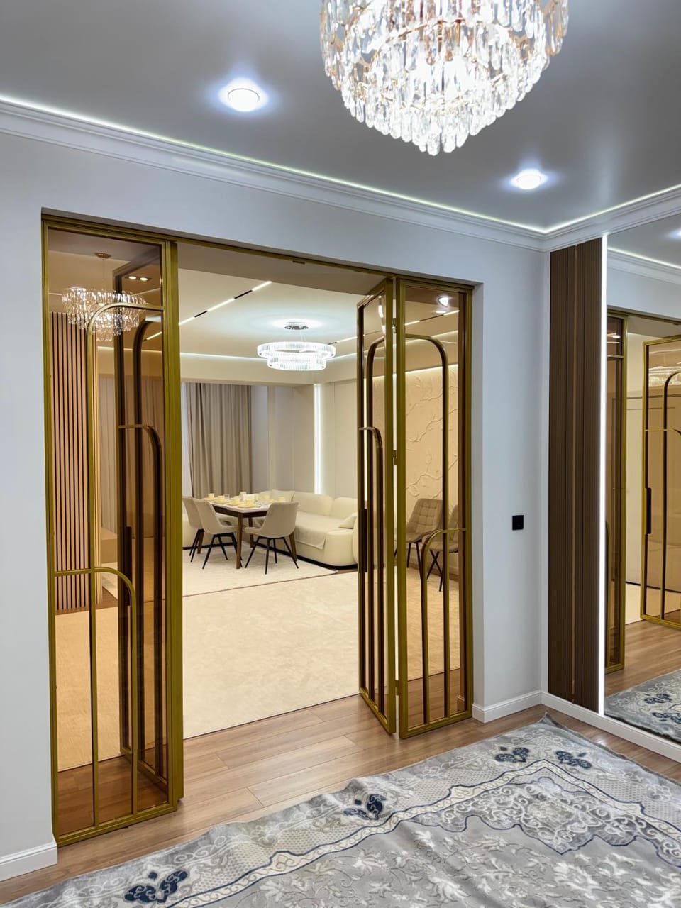 Стильная 3-комнатная студия в верхней части города! Apartment in Almaty Region, Kazakhstan